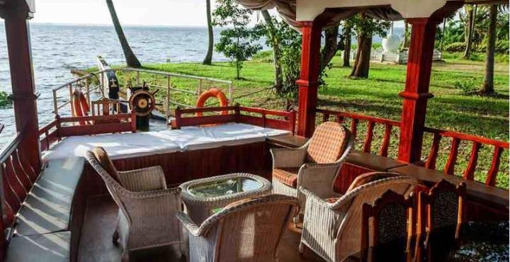 Aqua Jumbo Houseboats Hotel Kumarakom Exterior foto