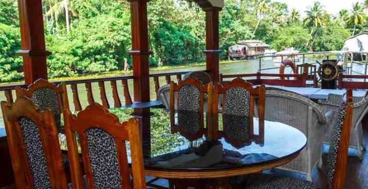 Aqua Jumbo Houseboats Hotel Kumarakom Exterior foto